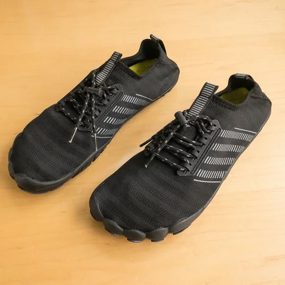 SAYOLA Water Shoes Mens Size 9.5 Black Quick Dry Aqua Swim Barefoot Beach Surf - Picture 4 of 16